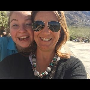 Meet your Posher, Amy