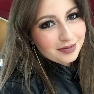 Meet your Posher, Kellie