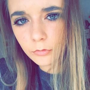 Meet your Posher, Ivy