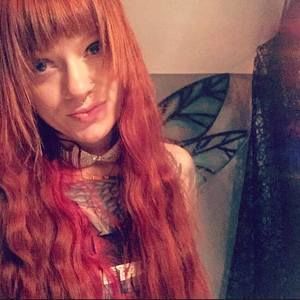 Meet your Posher, Mallory