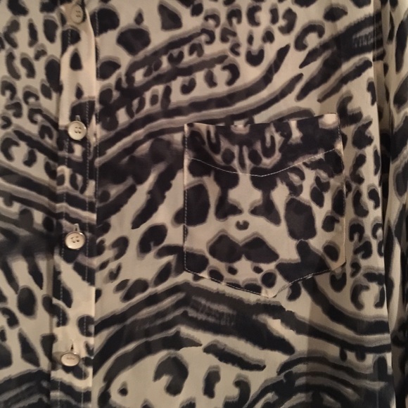 Print blouse - Picture 2 of 3