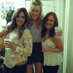 Meet your Posher, Caitlin