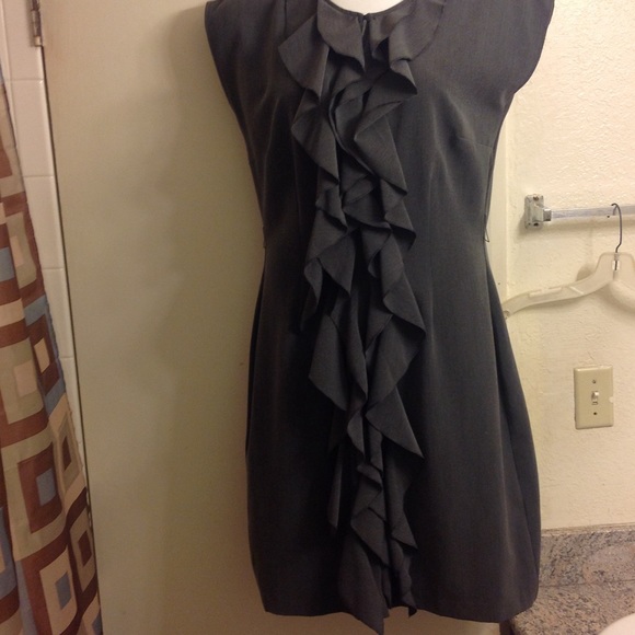 Ruffled Style Dress - Picture 4 of 5