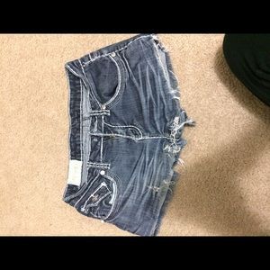 Cut off shorts