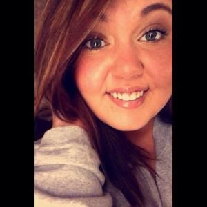 Meet your Posher, Claudia