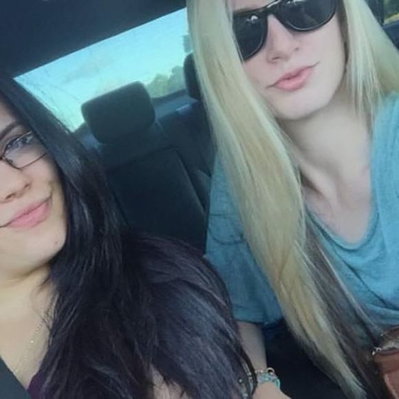 Meet your Posher, Ashley - Picture 1 of 1