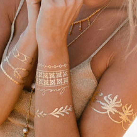 Brandy Melville Jewelry - ✨SOLD✨