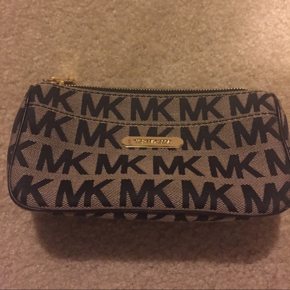 Michael Kors makeup bag