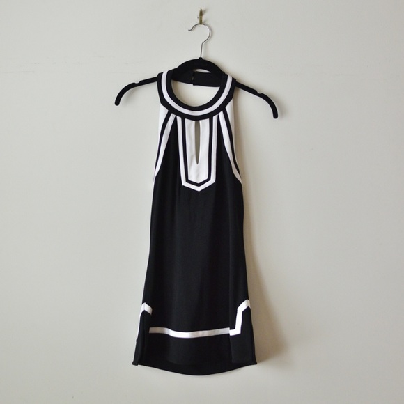 White House Black Market halter top size XS