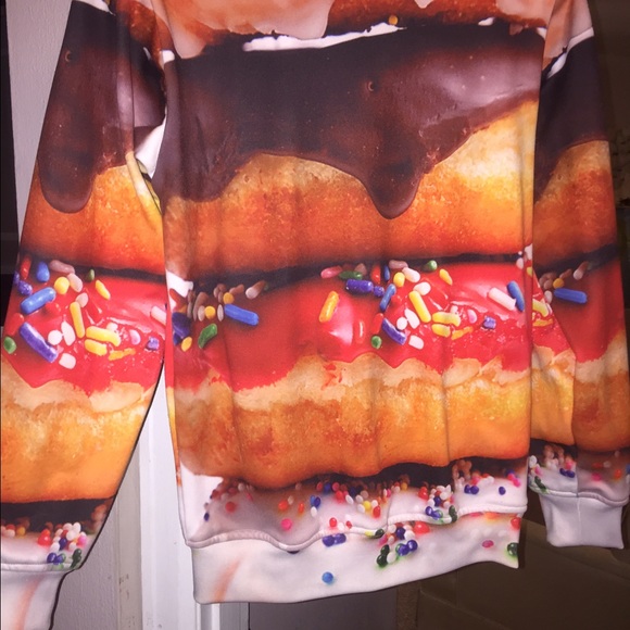 Donut Sweater. How sweet 🍩😋 - Picture 2 of 4