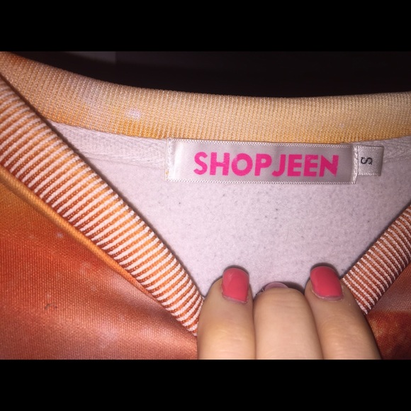 Donut Sweater. How sweet 🍩😋 - Picture 4 of 4