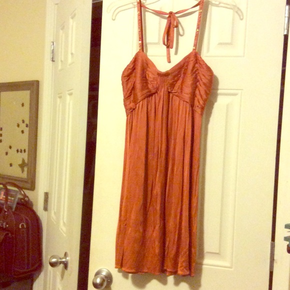 Size 6 BCBG DRESS NWT- color dark curry