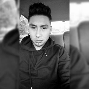 Meet your Posher, Aaron