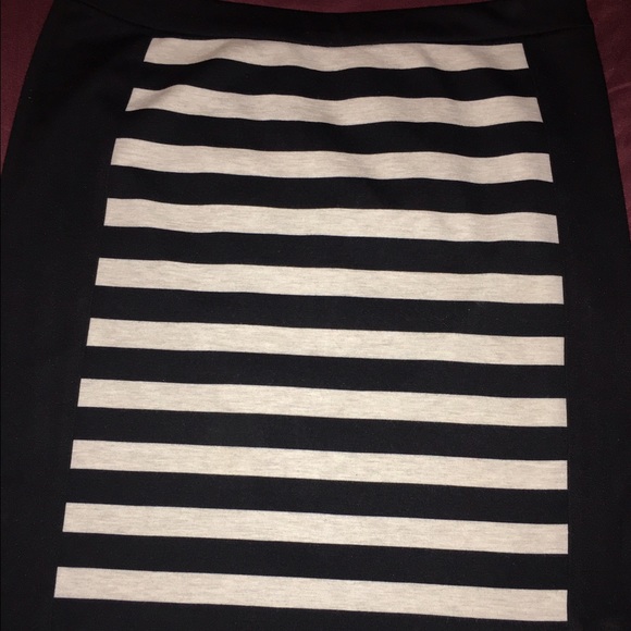The Limited pencil skirt