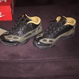 Jordan 11 XI retro low