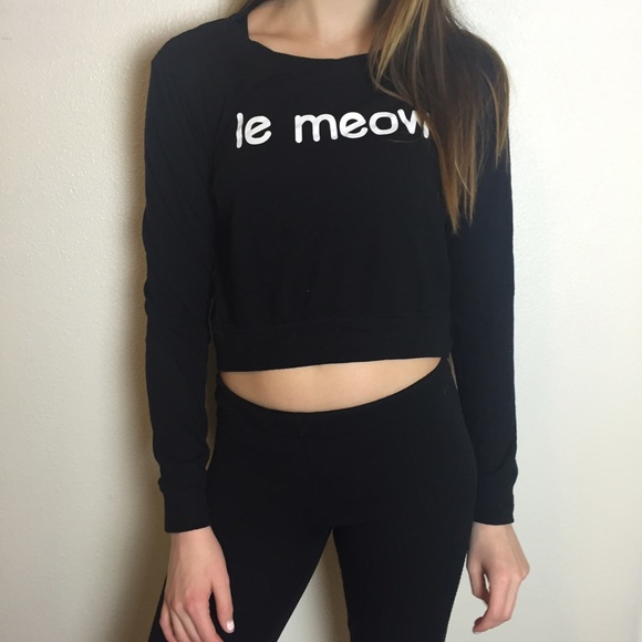 Cropped sweater