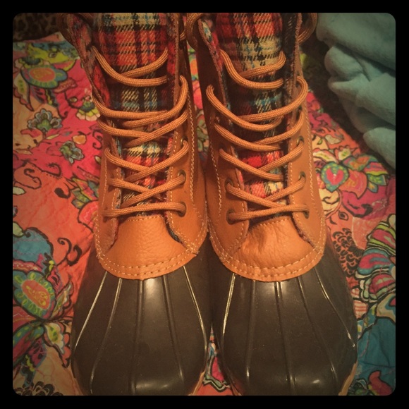 Super Cute Duck Boots!!