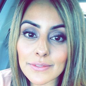 Meet your Posher, Marisa