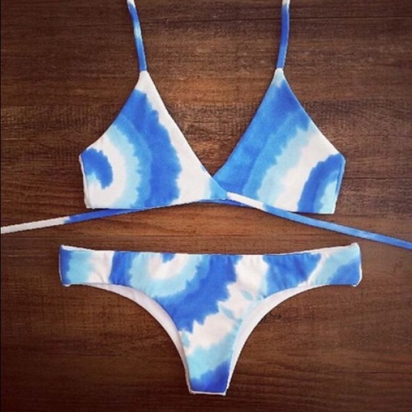 Two piece bikini set