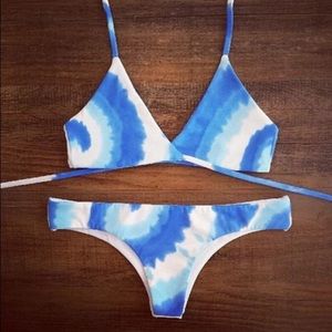 Two piece bikini set