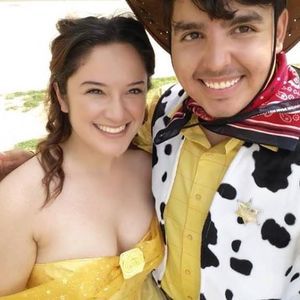 Meet your Posher, Angela