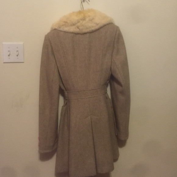 White Rabbit Coat - Picture 2 of 4