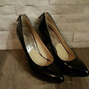 Michael Michael Kors size 7 Patent leather heels