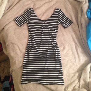 DO NOT BUY - Perfect Striped Dress 🎹