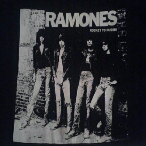 Ramones rocket to russia t-shirt