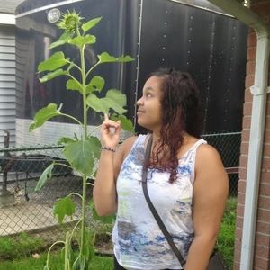 Meet your Posher, Chloe