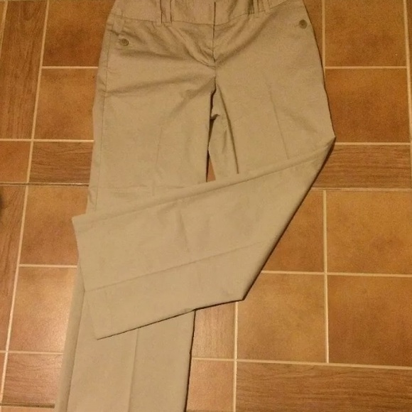 Great pair of NWT's Ann Taylor aloft Slacks