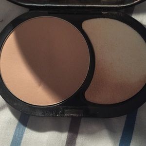 Sephora 8hr Wear Powder Foundation
