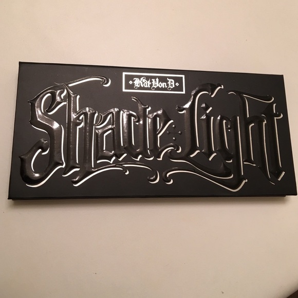 KAT VON D CONTOUR PALETTE