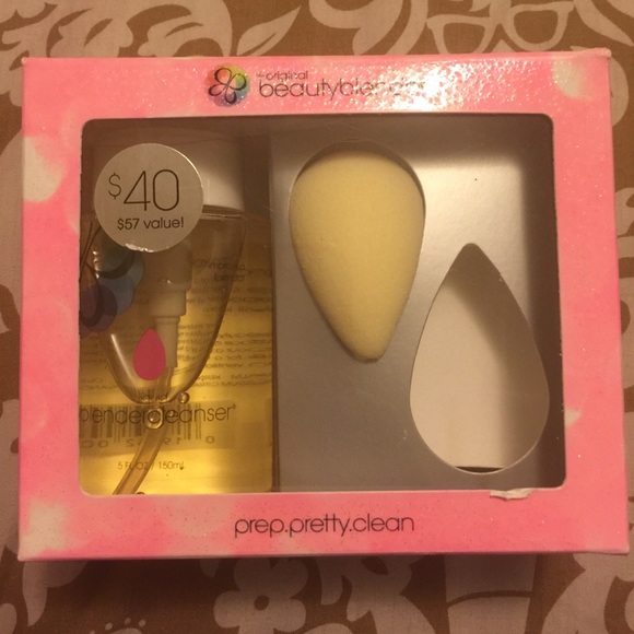 Beauty Blender & cleanser
