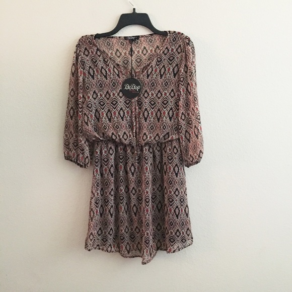 Geo Print Dress - Picture 3 of 3
