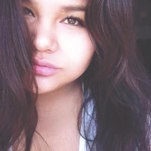 Meet your Posher, Christa