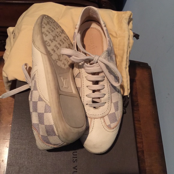 Louis Vuitton sneakers - Picture 3 of 4