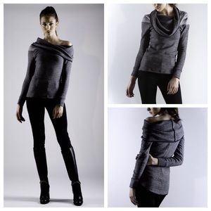 It's back!!! The LIA LARREA Olivier Sweater