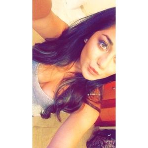 Meet your Posher, Brianna