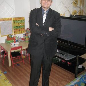 Meet your Posher, Javier