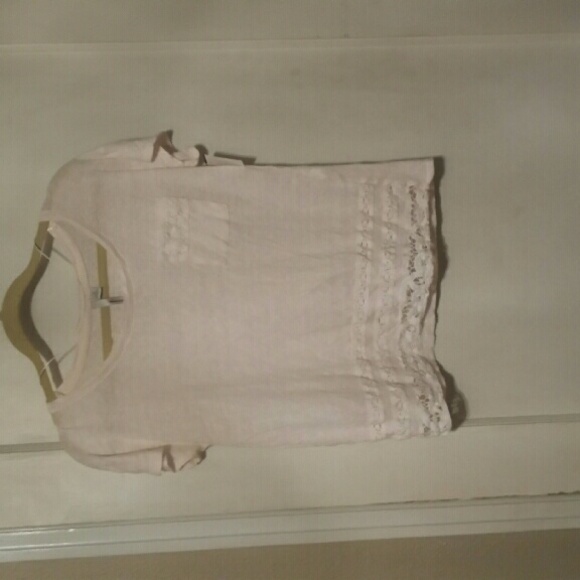 Lauren Conrad short sleeve blouse