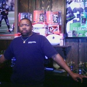 Meet your Posher, Tom