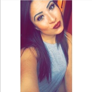 Meet your Posher, Jasmine