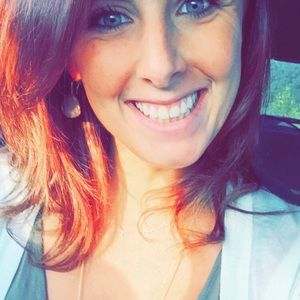 Meet your Posher, Jade