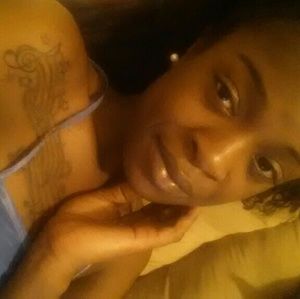 Meet your Posher, Melisa