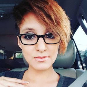 Meet your Posher, Crystal