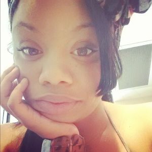 Meet your Posher, Ciara