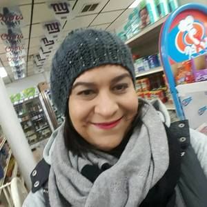 Meet your Posher, Caridad