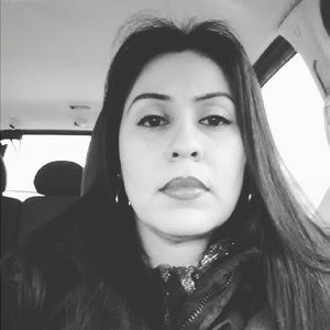 Meet your Posher, Sandra