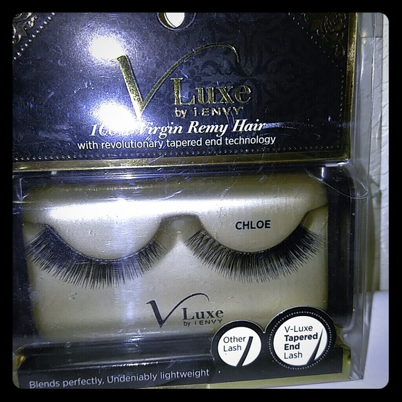 false lashes